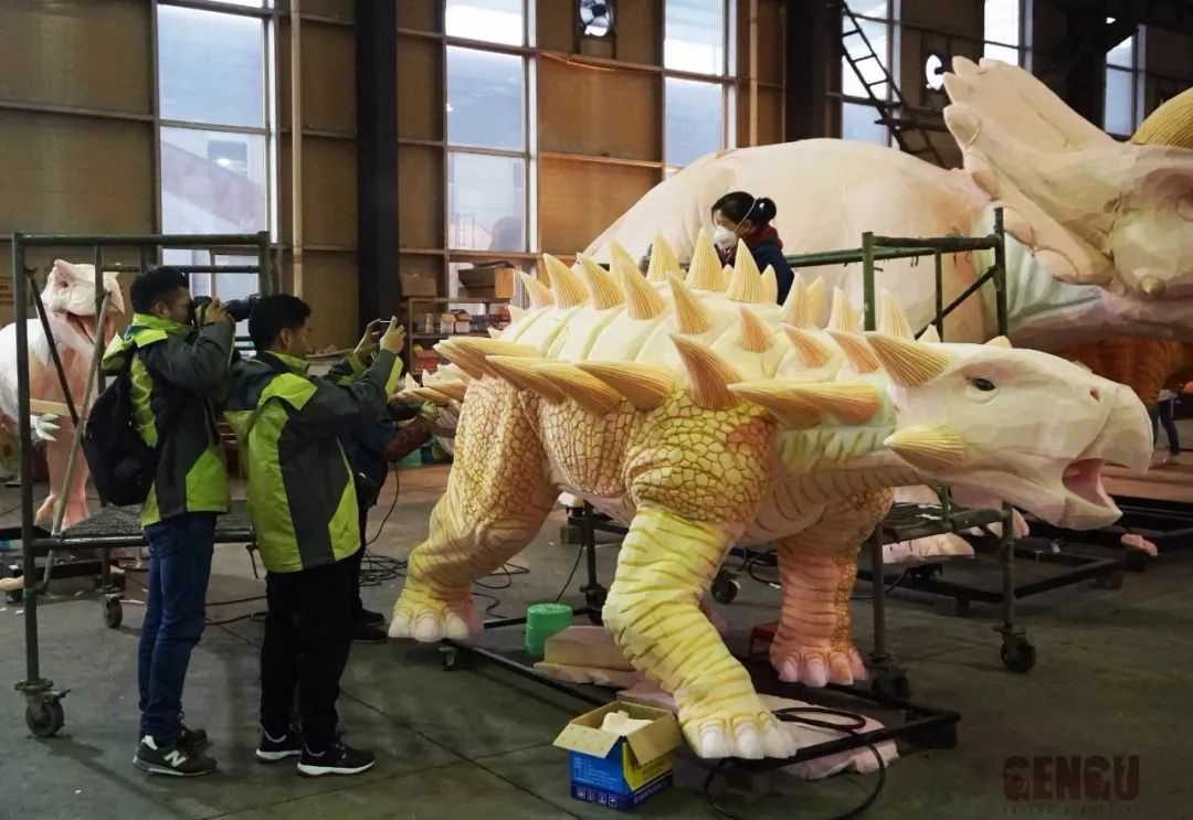 中型仿真恐龍展覽圖片